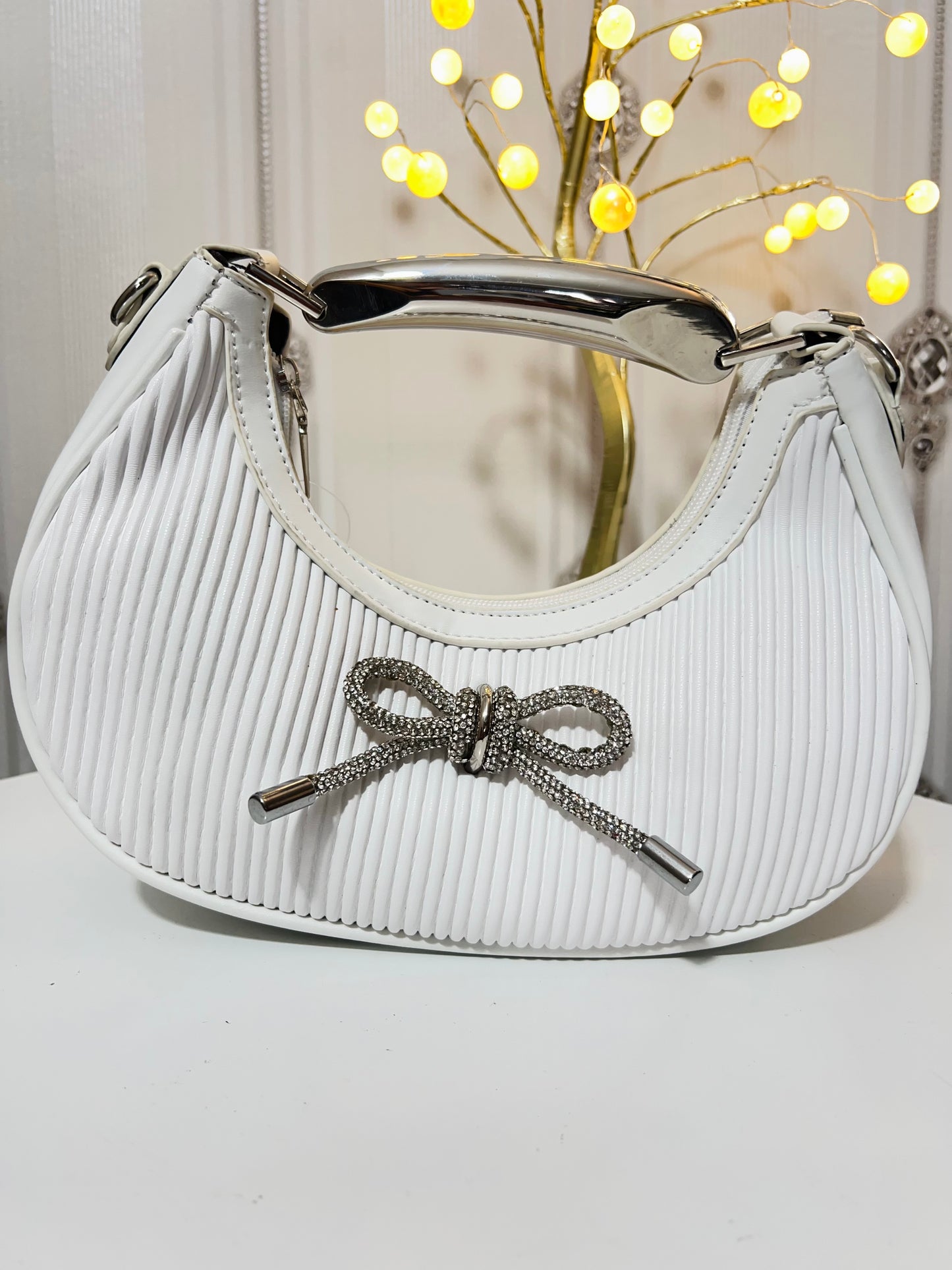 Cute Bow Metal Handle Kate bag