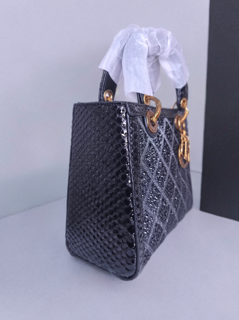 Luxury Black stone Handbag for Women – Designer Party Shoulder Bag with Gold Charm