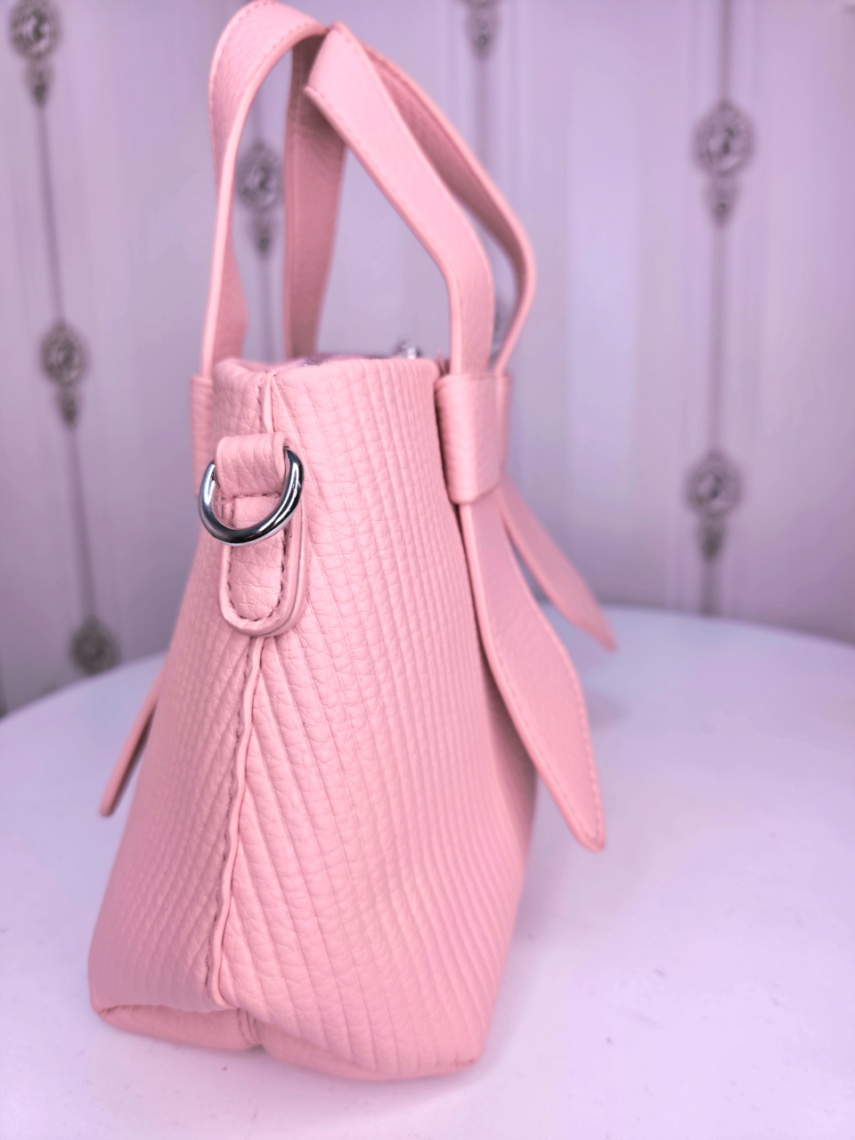 Waffle knit striped handbag