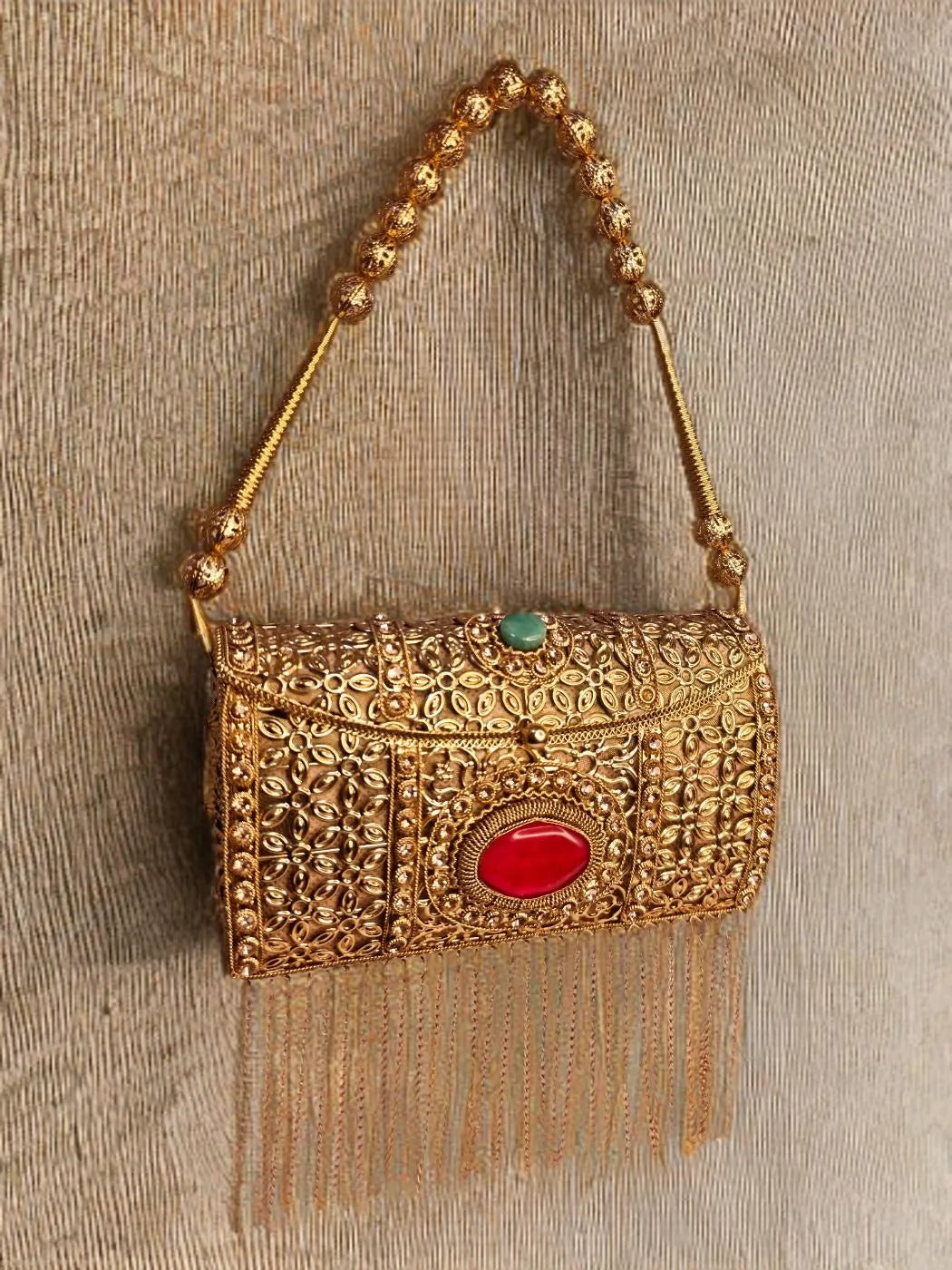 Stone work Noor clutch