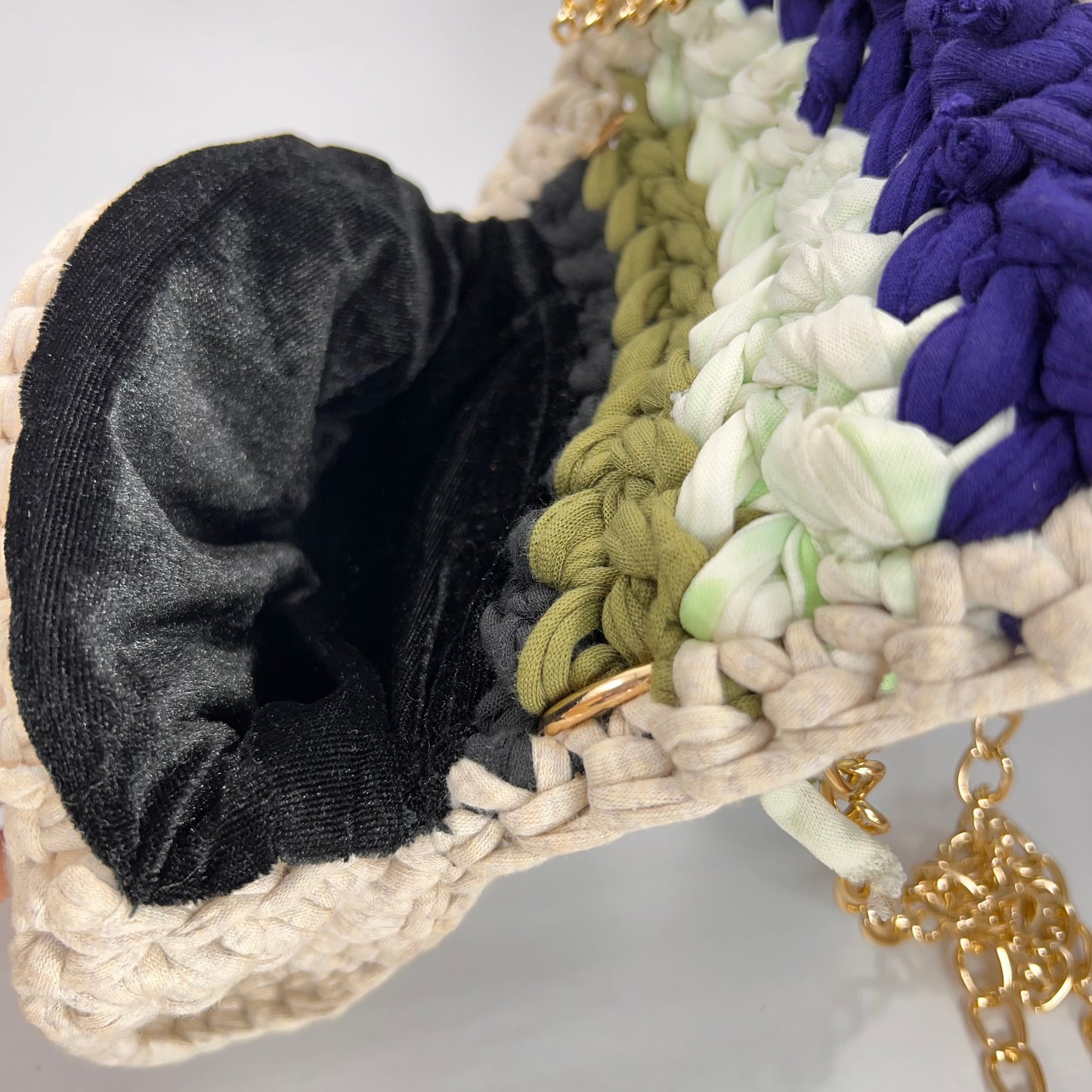 Yarn bag with sling