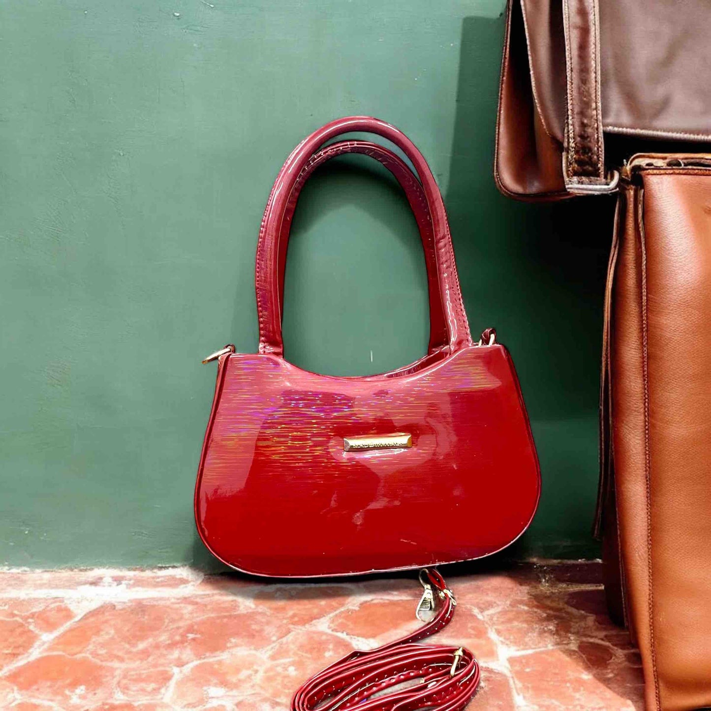 Medium glaze handbag