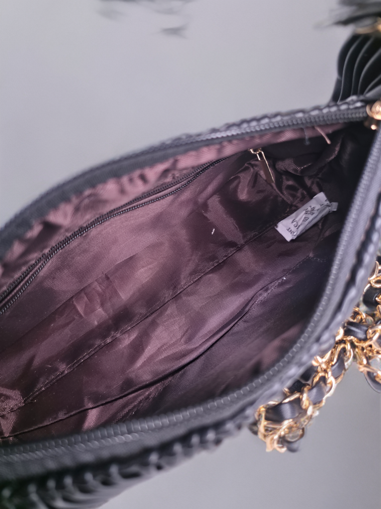 Black Wavy Textured Shoulder Bag for Women – Elegant Handheld & Chain Sling Bag