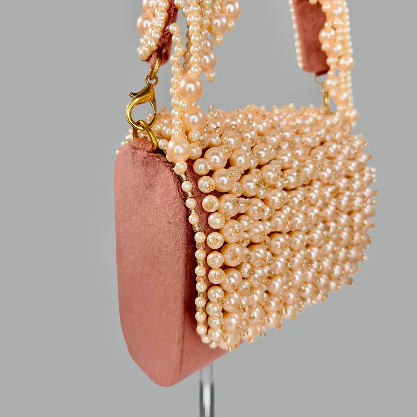 Mini pearl bag with tessle