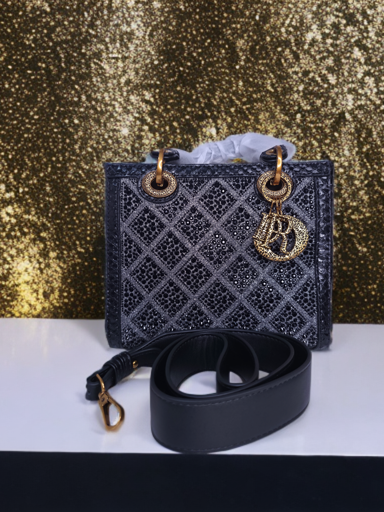 Luxury Black stone Handbag for Women – Designer Party Shoulder Bag with Gold Charm