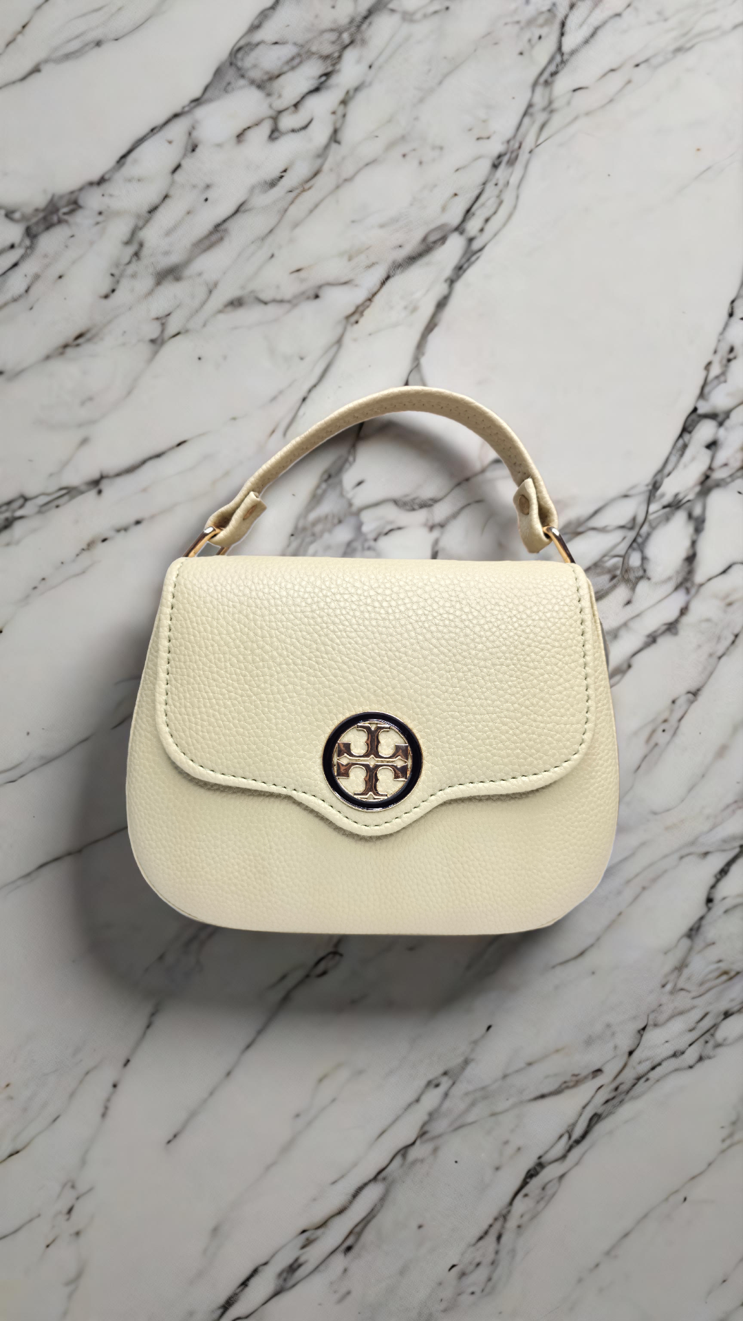 Chick and studdy elegant sling bag