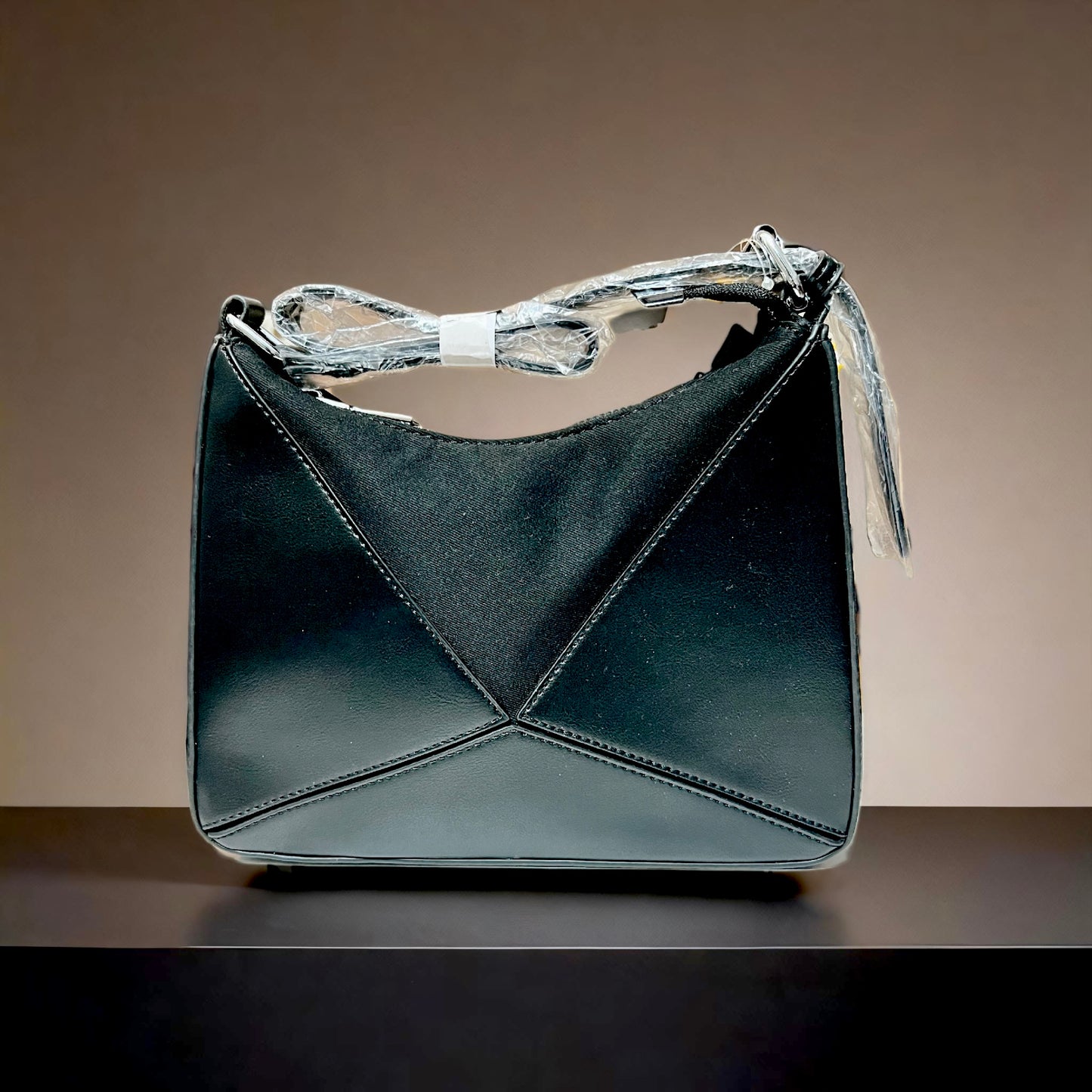 Women block design cross body bag