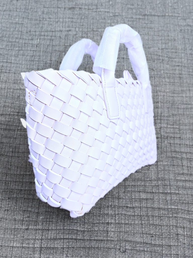 Urban Chic Leather handbag with pouch inside