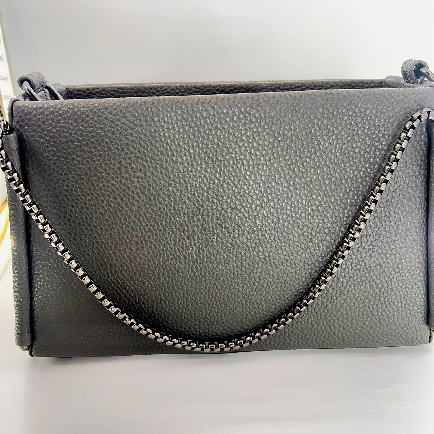 Onyx sling
