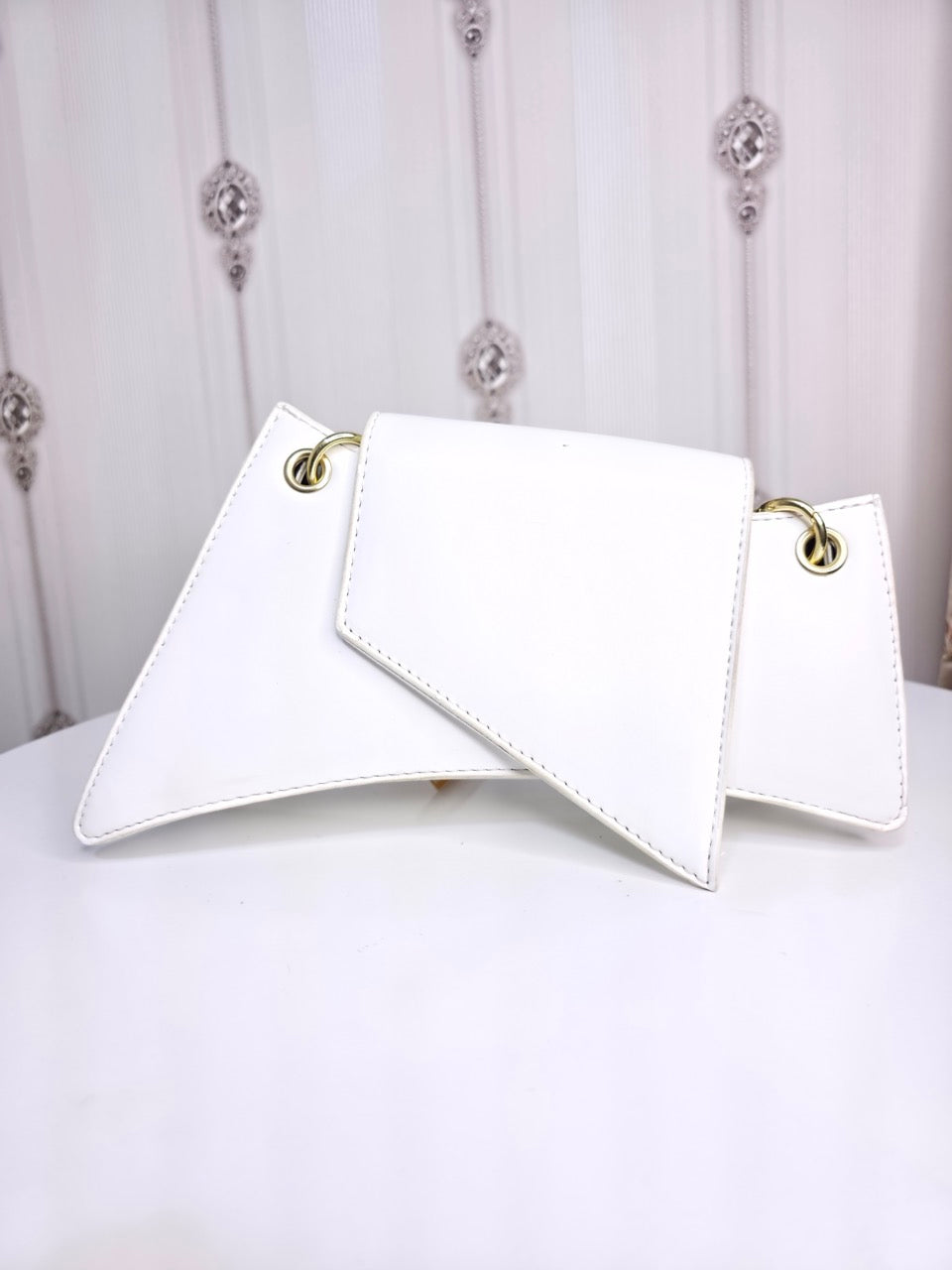 Western looks shoulder bag