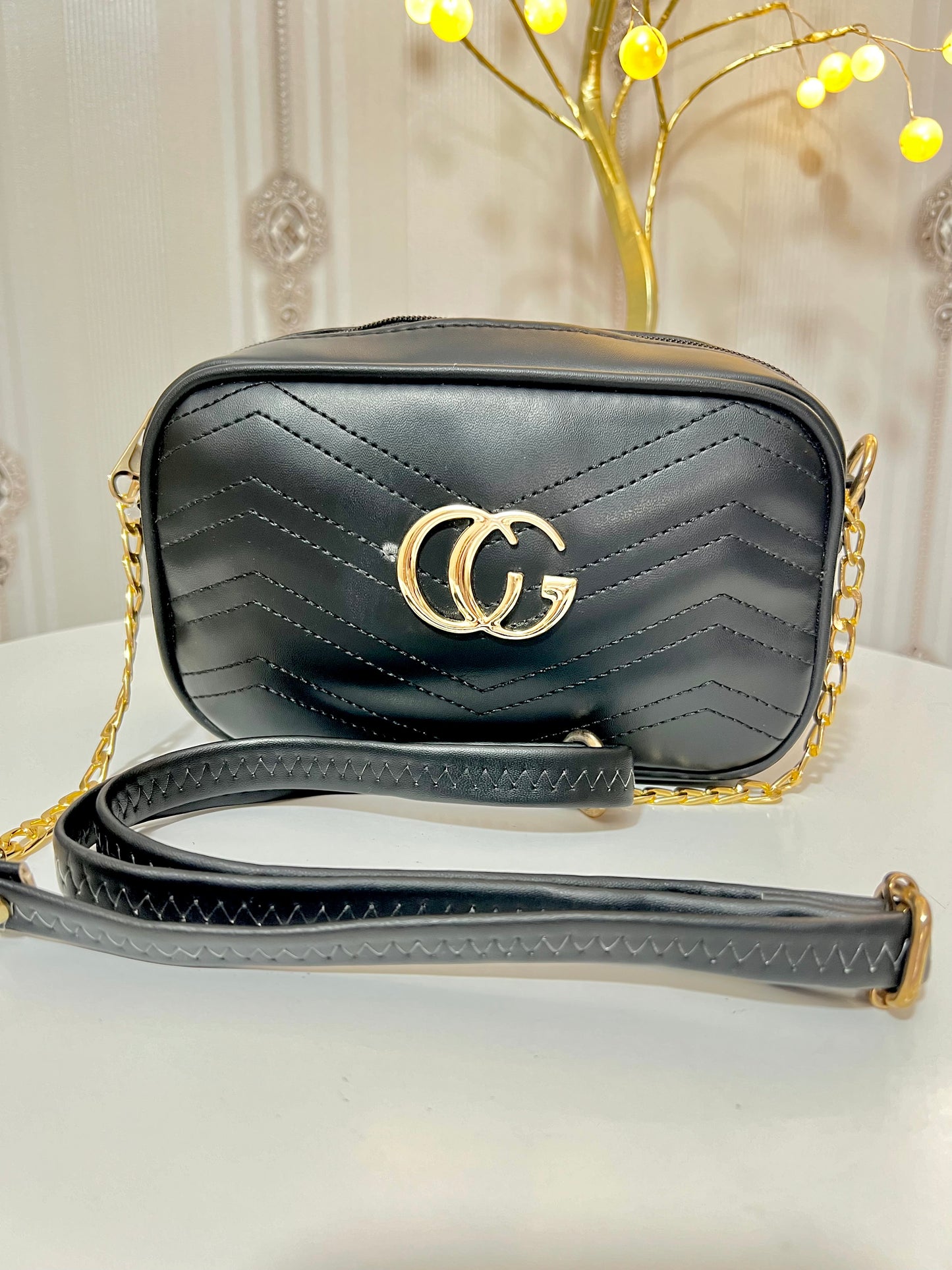 Bagmates CG Quilt Sling Bag