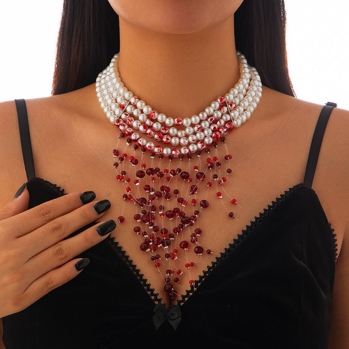 Bloody Pearl Choker Necklace – Gothic Vampire Jewelry with Red Dripping Beads for Halloween & Cosplay