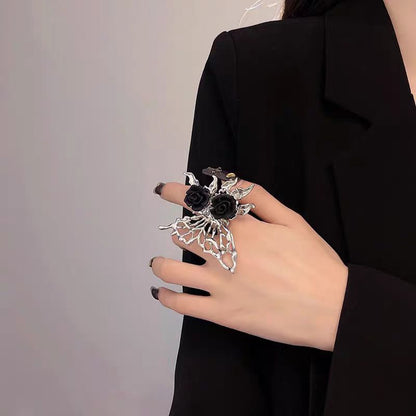 Irregular Molten Silver Butterfly Ring Collection – Edgy Vintage Style Finger Rings for Women & Men