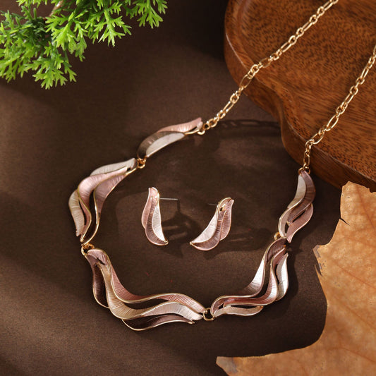 Elegant Wavy Leaf Metallic Necklace & Earring Set