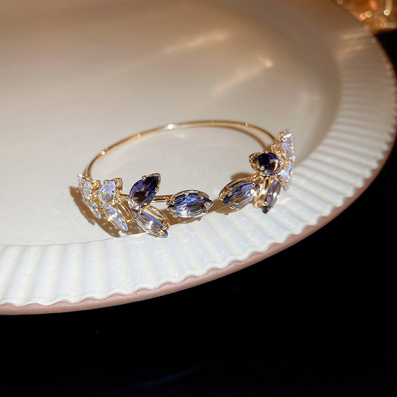 Elegant Gold-Plated Leaf Design Crystal Bracelet – Adjustable Party Wear Jewelry for Women