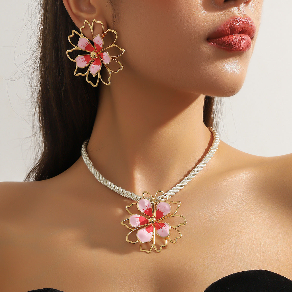 Pink Flower Necklace & Earrings Set - Elegant Floral Jewelry