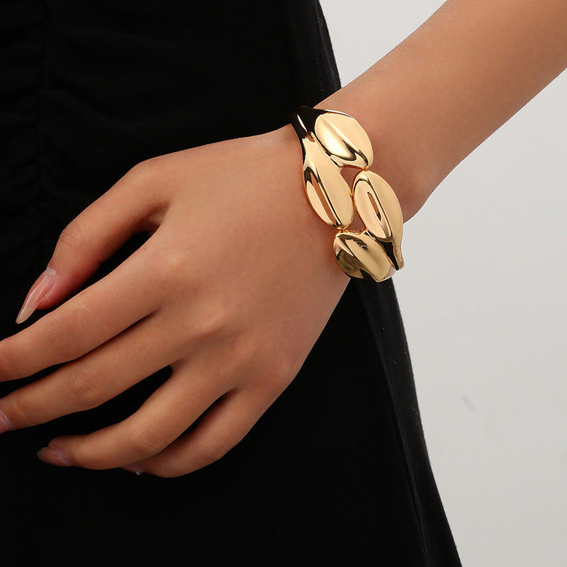 Modern Sculptural Gold Link Bracelet
