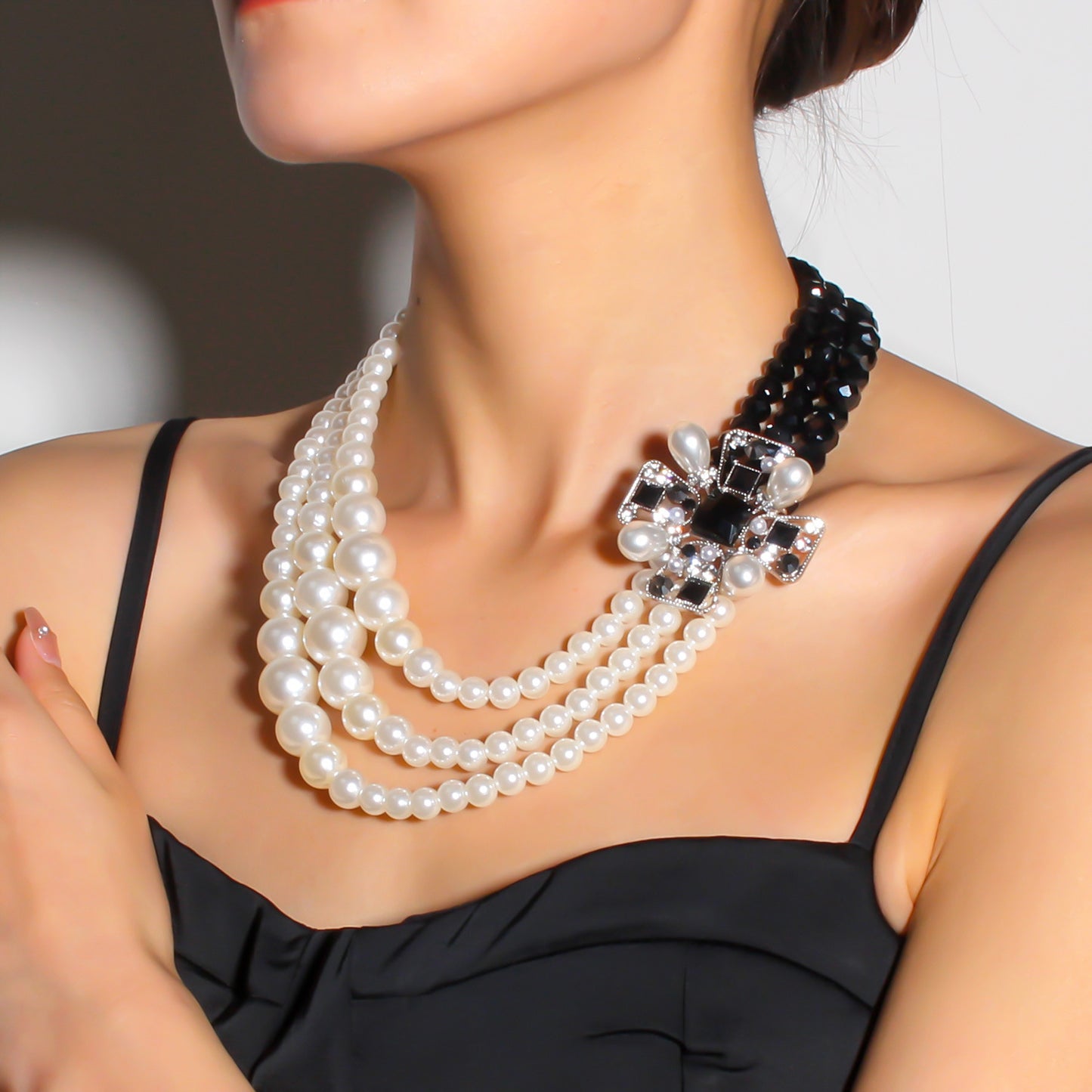 Luxury Statement Pearl Choker Necklace with Black Crystal Accent – Elegant Multi-Layered Design for Women