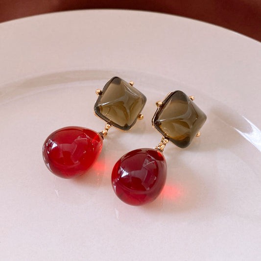 Red & Olive Green Two-Stone Dangle Earrings | Vintage Style Jewelry