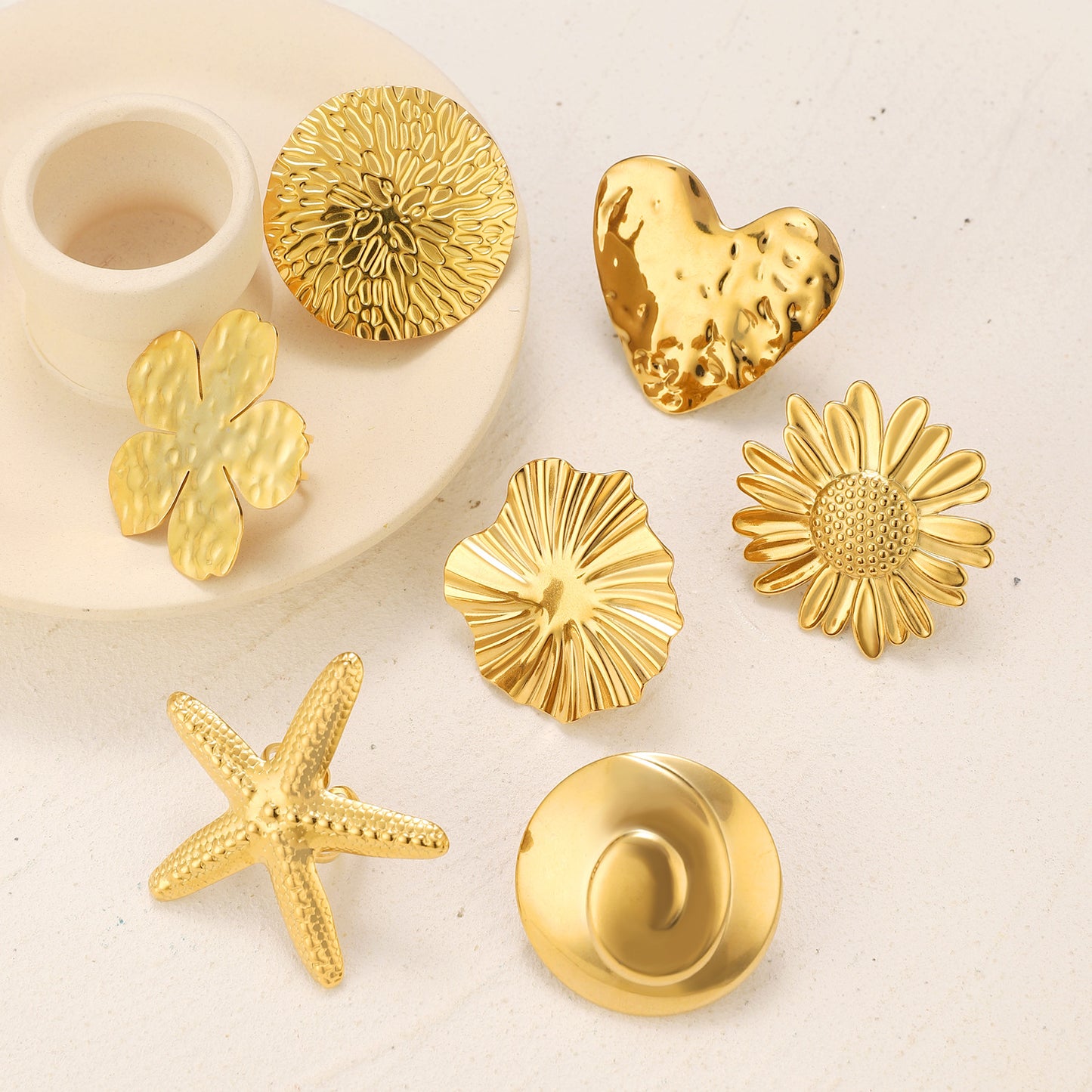 Chunky Gold Swirl Disc Ring | Artistic Contemporary Fashion Ring