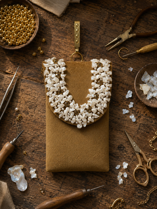 Luxury Baroque Pearl Velvet Mobile Clutch with Golden Wristlet