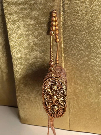 Stone work Noor clutch