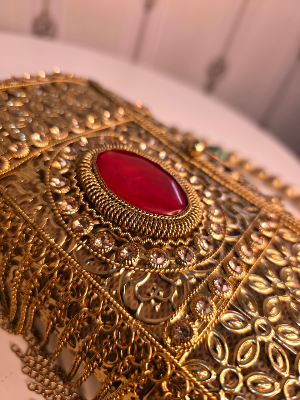 Stone work Noor clutch