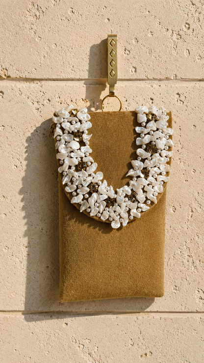 Luxury Baroque Pearl Velvet Mobile Clutch with Golden Wristlet