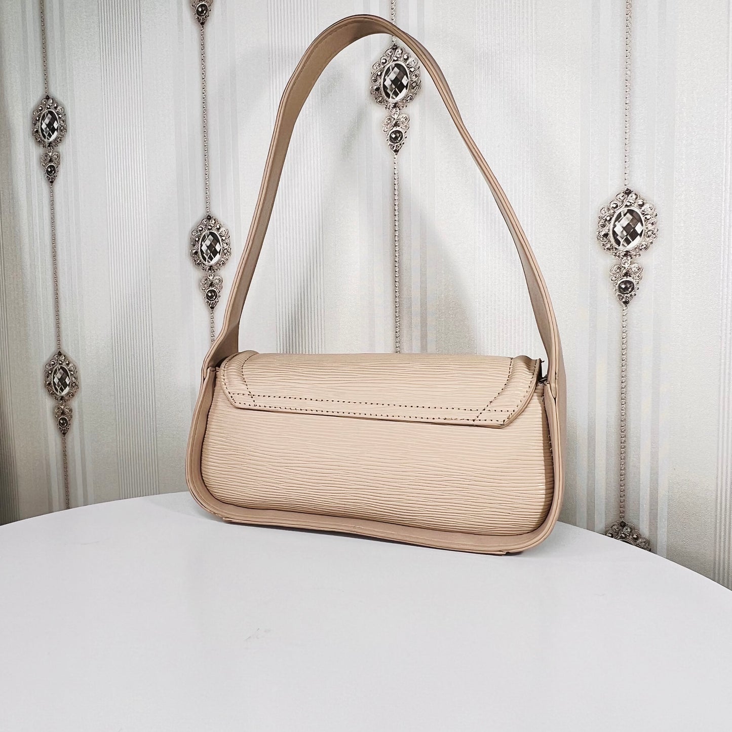 Striped Beige leather shoulder bag