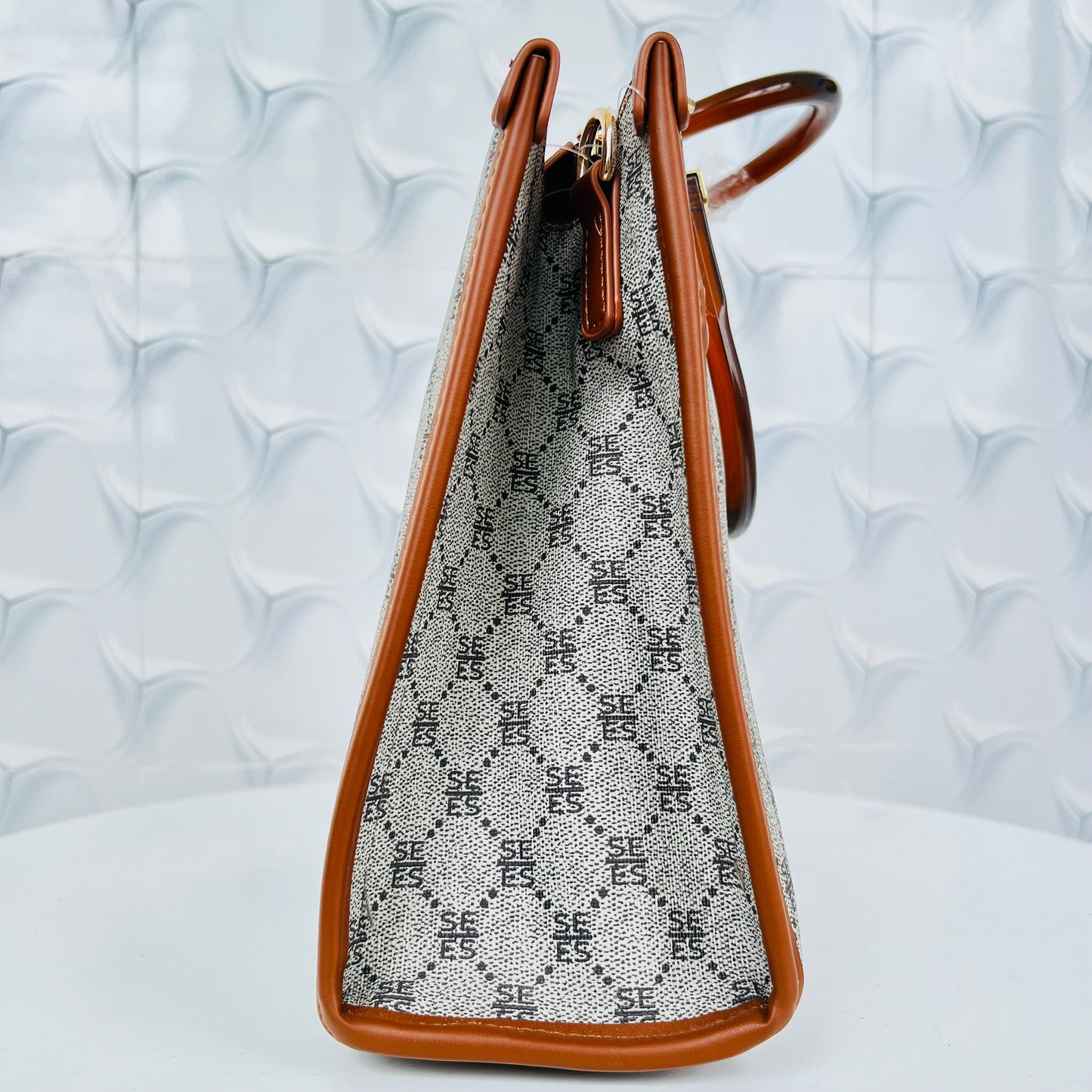 Coorporate bag white and brown