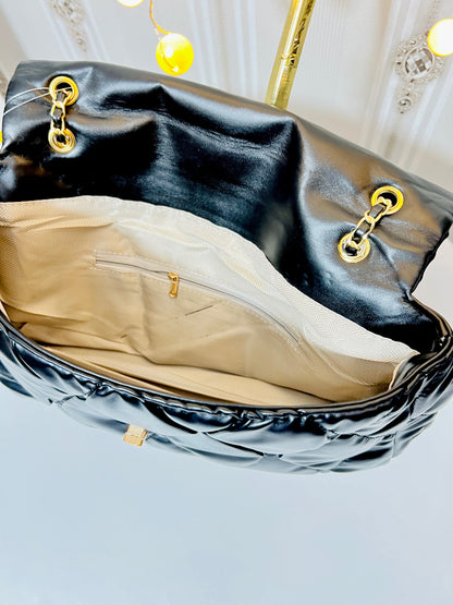 Bagmates Flower Lock Quilt Sling Bag