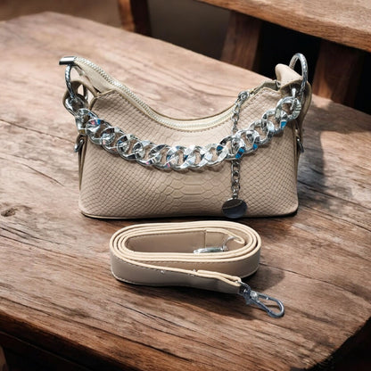 Women’s Broad Chain Sling bag
