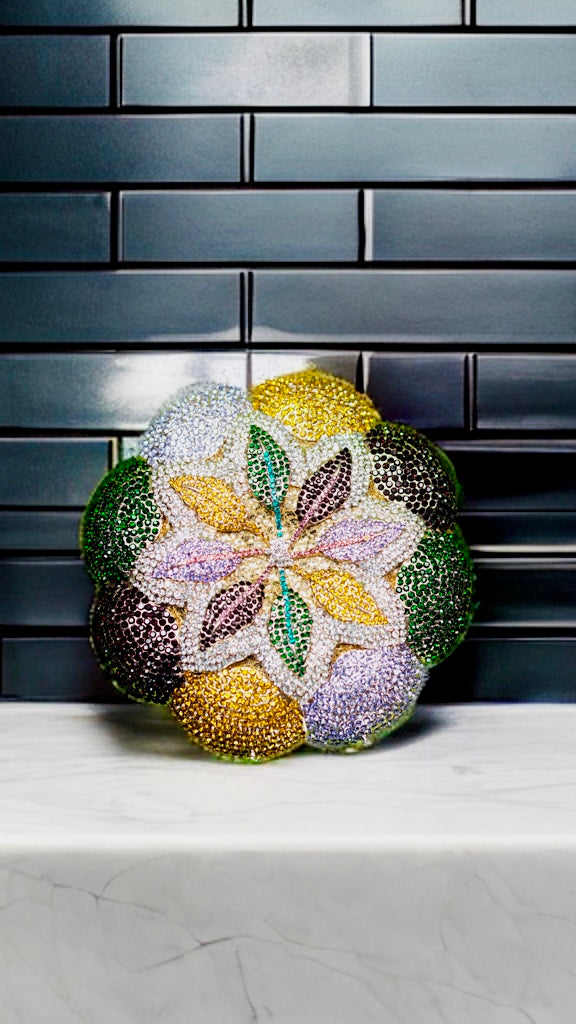 Crystal clutch - flower