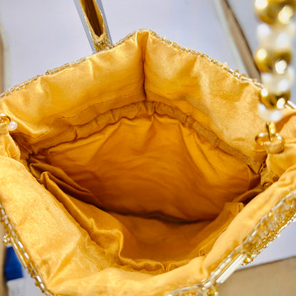 Pearl string potli