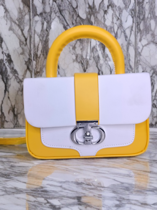 Classic aura sling bag