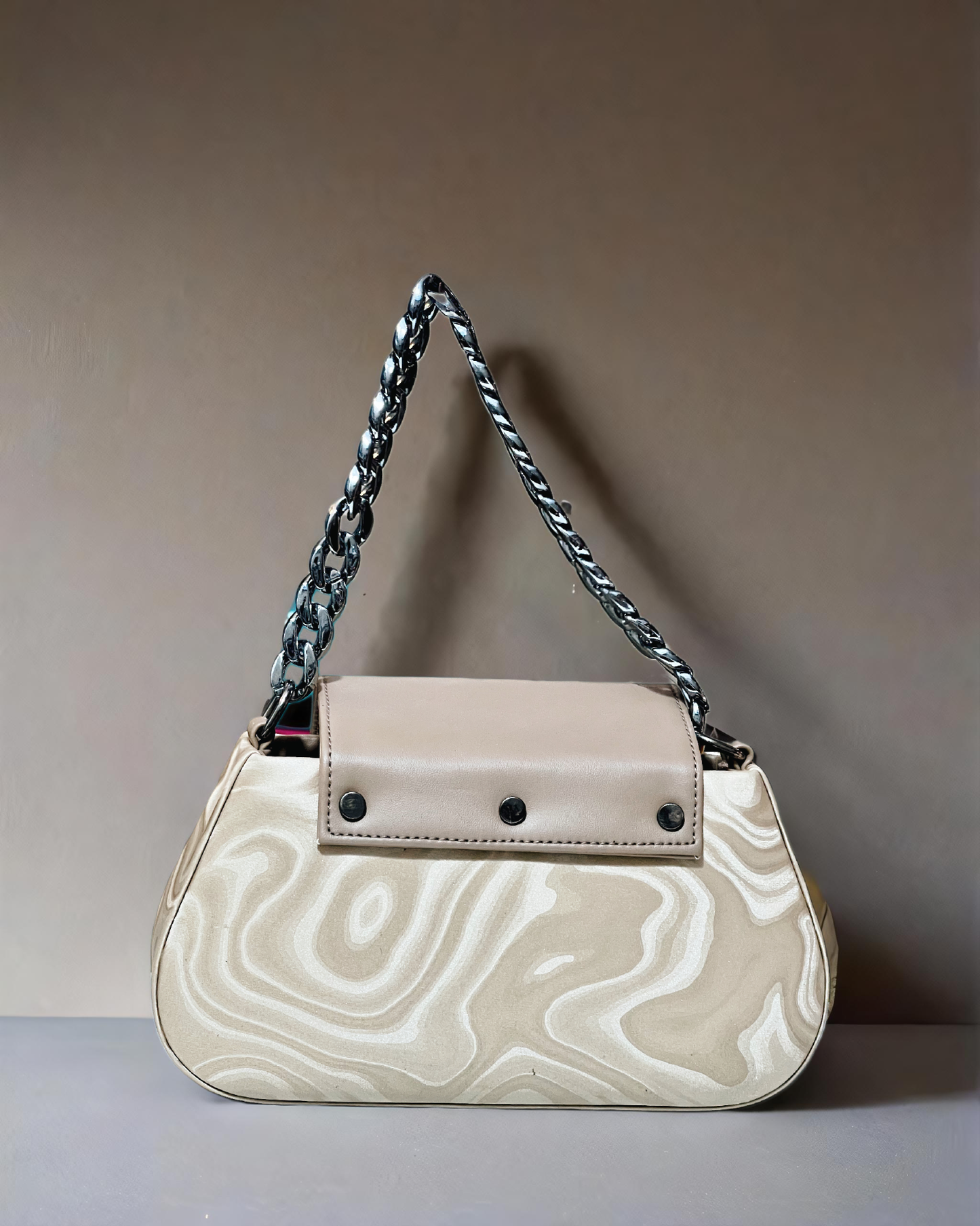 Chunnat printed sling bag