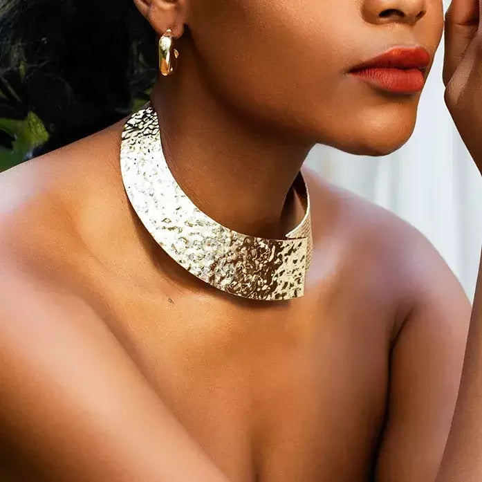 SHIXIN African Exaggerated Fold Metal Wire Open Torques Choker Necklace Women Gold Adjustable Chain Grunge Jewelry Punk Men