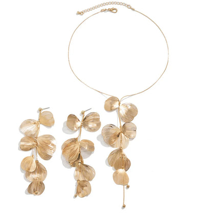 European American Style Ginkgo Leaf Tassel Necklace Retro Pull-Out Collar Choker Gold Plated Cross-Border Jewelry Pearl
