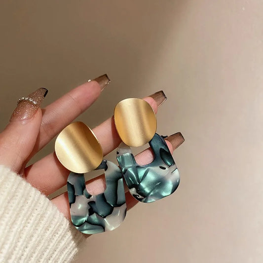 Elegant Matte Gold & Marbled Resin Drop Earrings – Geometric Statement Jewelry for Women