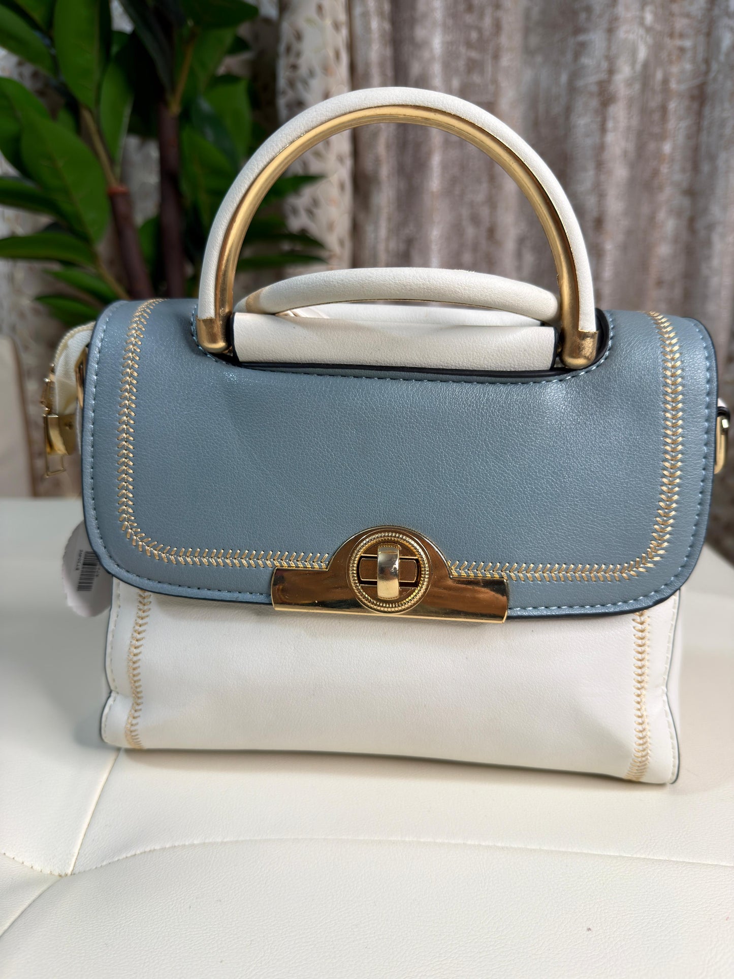 Chic Two-Tone Top Handle Handbag with Crossbody Strap