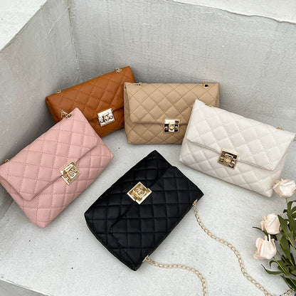 Elegant Quilted Crossbody Bag with Gold Chain
