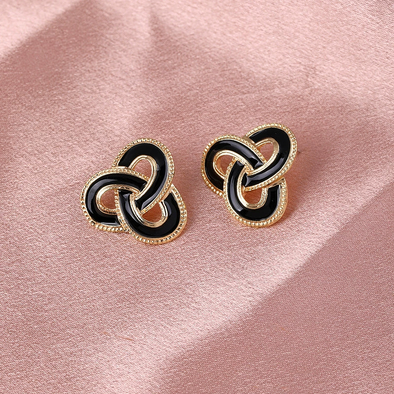 Elegant Gold-Tone Black Enamel Celtic Knot Necklace