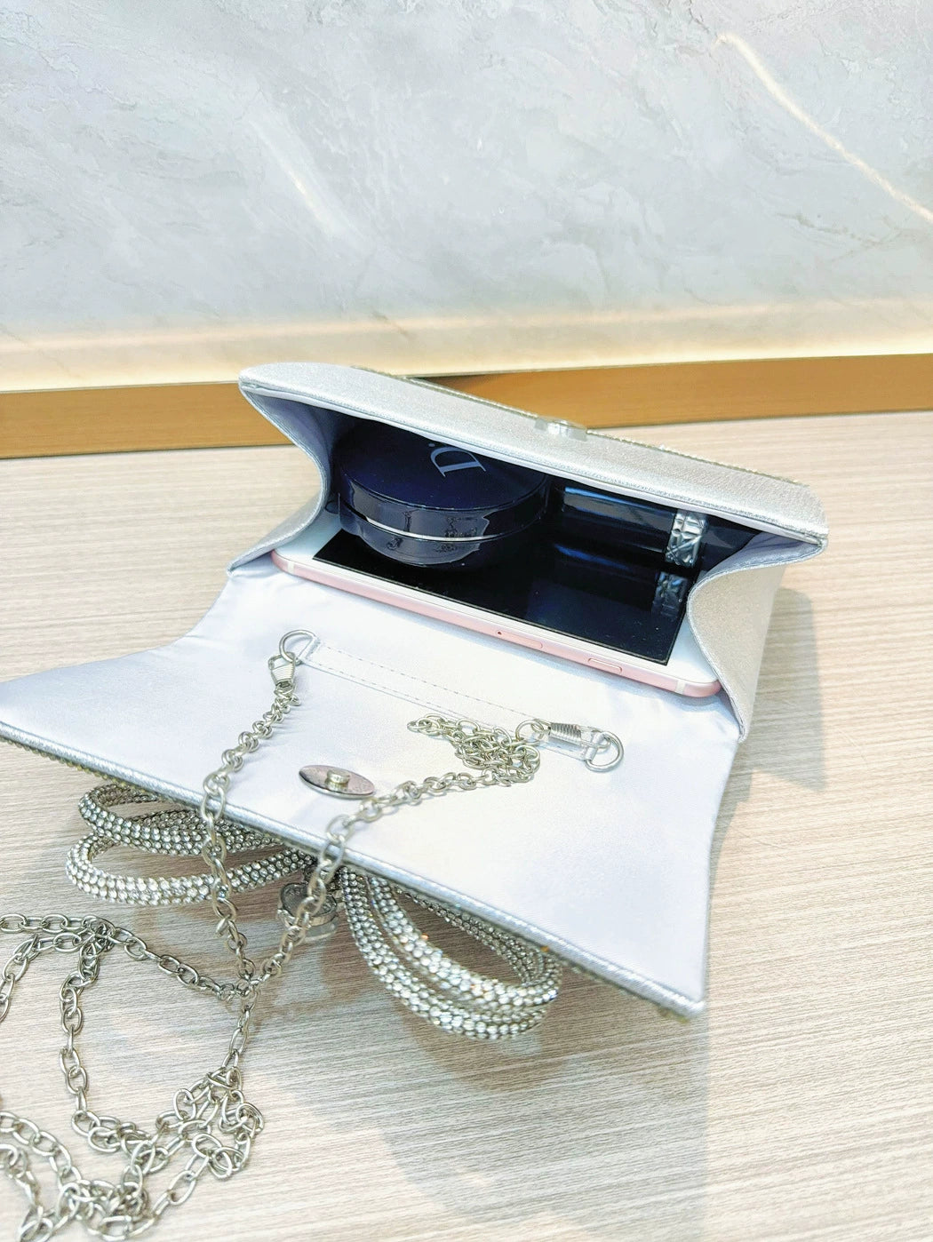Sparkling Rhinestone Bow Evening Clutch Bag